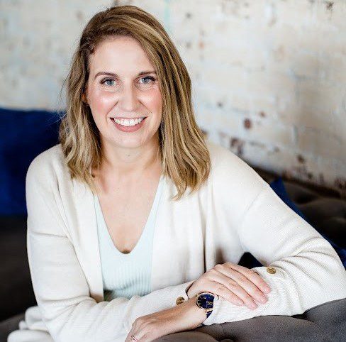 Dr. Krista Kurlinkus v2