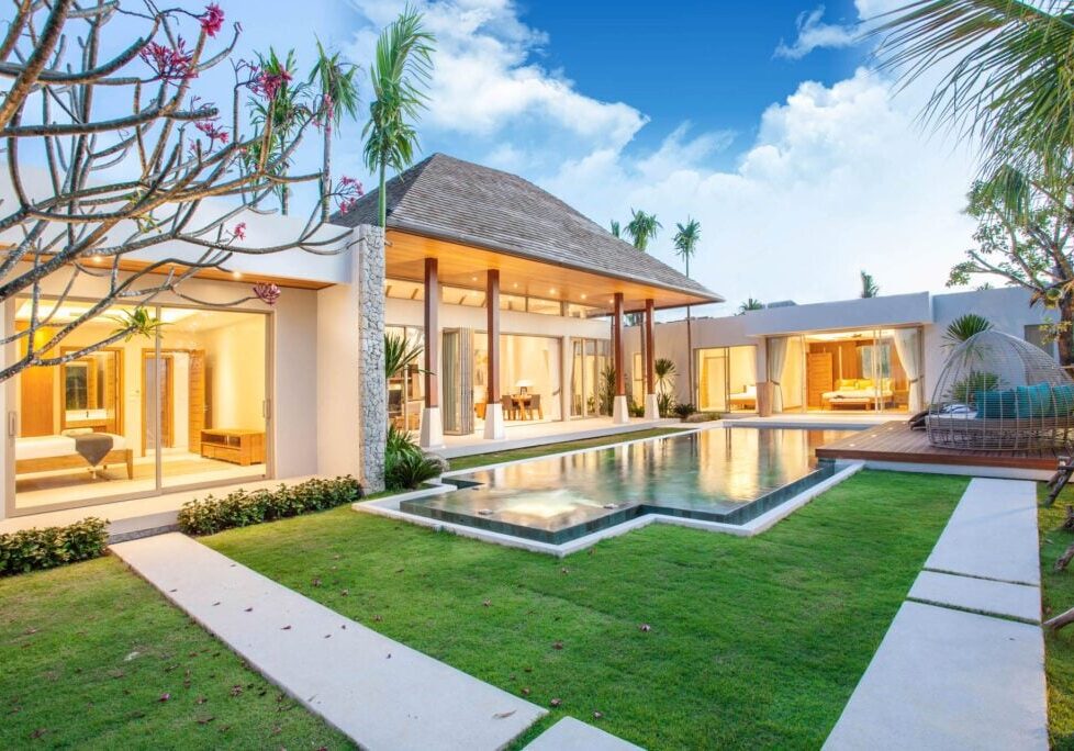 luxury-interior-exterior-design-pool-villa-with-livingroom